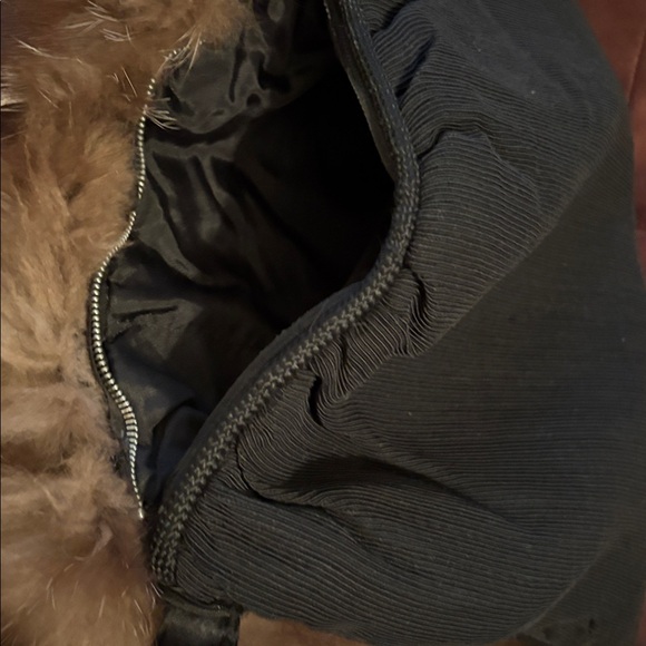 Crystal Fox Muff (Hand Warmer) - Picture 4 of 5